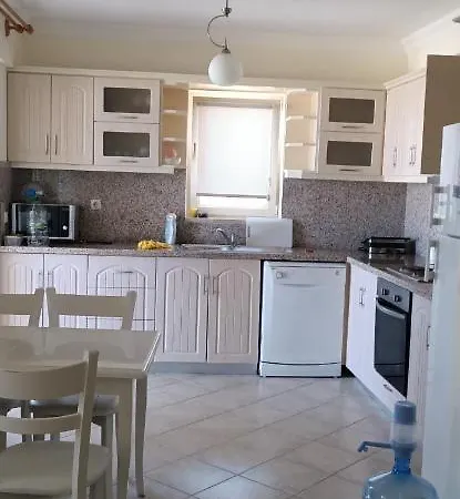 Bodrum En Az 10 Gun Kiralik Daire *